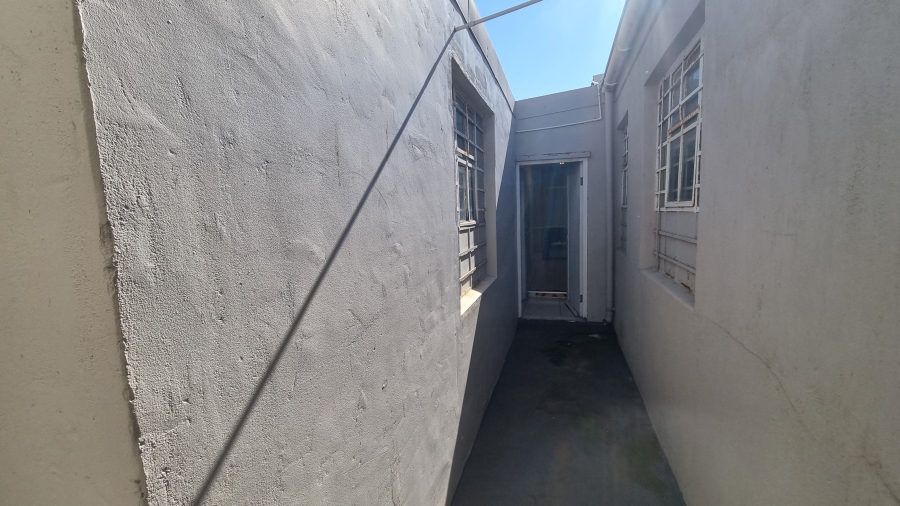 Commercial Property for Sale in Observatory Western Cape